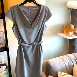 L Calvin Klein Cap Sleeve Dress
